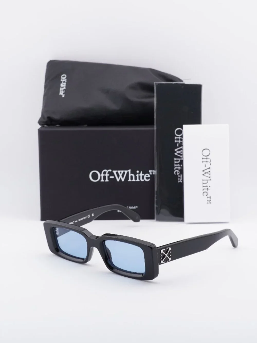 Off-White OERI127 ARTHUR 1040 Rectangle Sunglasses – Black / Blue